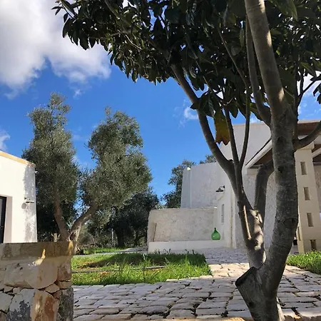 Trullo Del Moro - Luxury House With Swimming Pool Villa