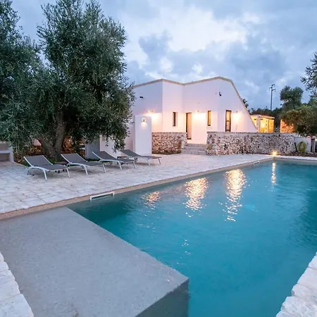 Trullo Del Moro - Luxury House With Swimming Pool Villa *