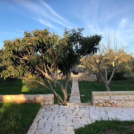 Trullo Del Moro - Luxury House With Swimming Pool Villa Ostuni