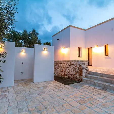 Trullo Del Moro - Luxury House With Swimming Pool *